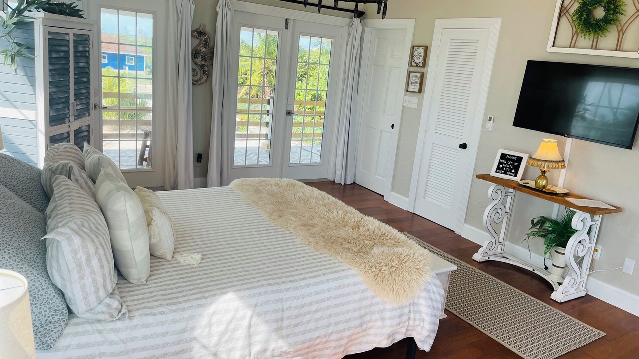 Photo of Bedroom in Farmer's Hill