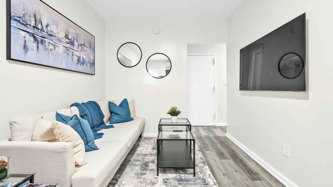 Photo of Livingroom in Canarsie
