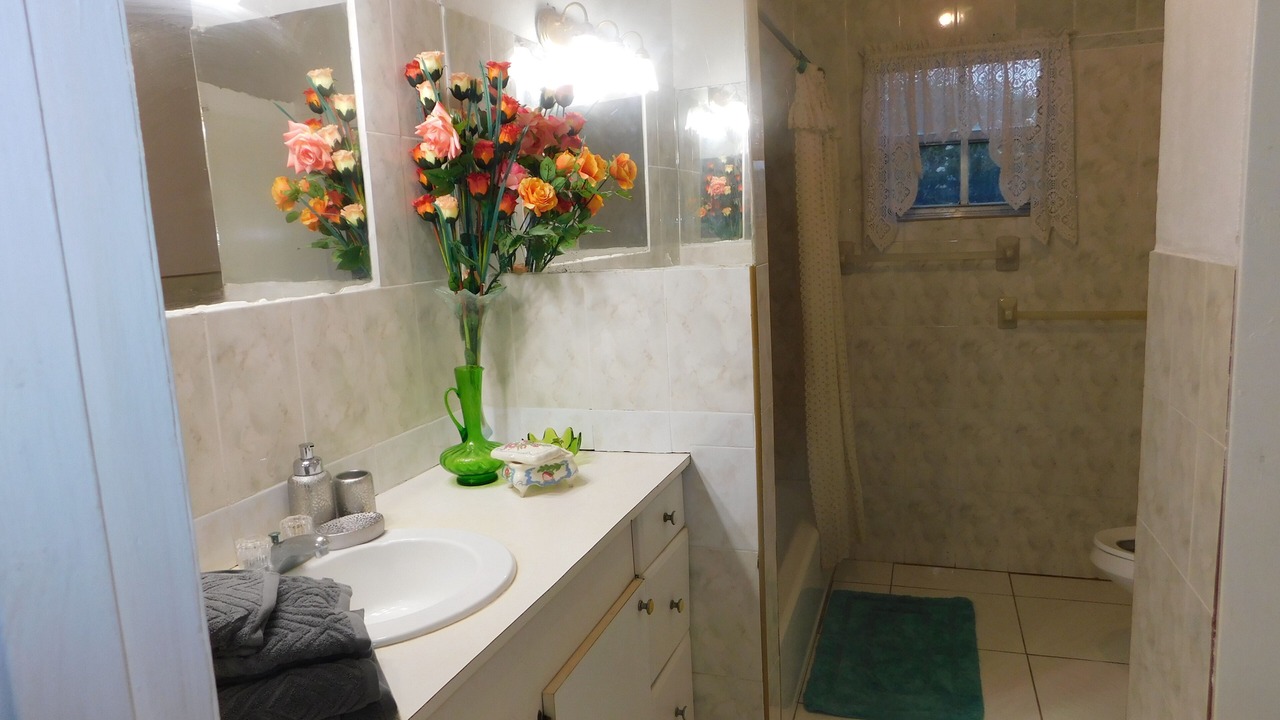 Photo of Bathroom in Rock Sound