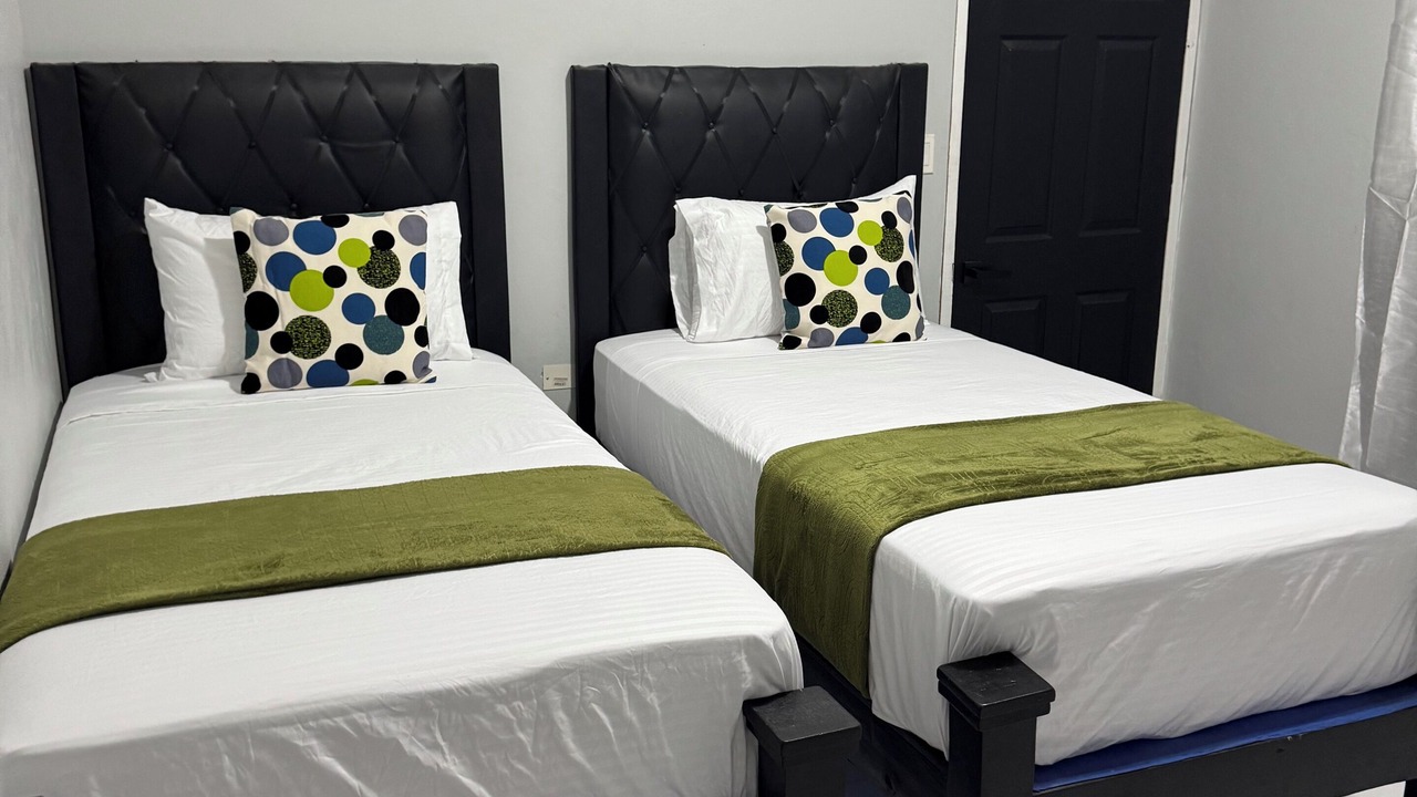 Photo of Bedroom in Hellshire