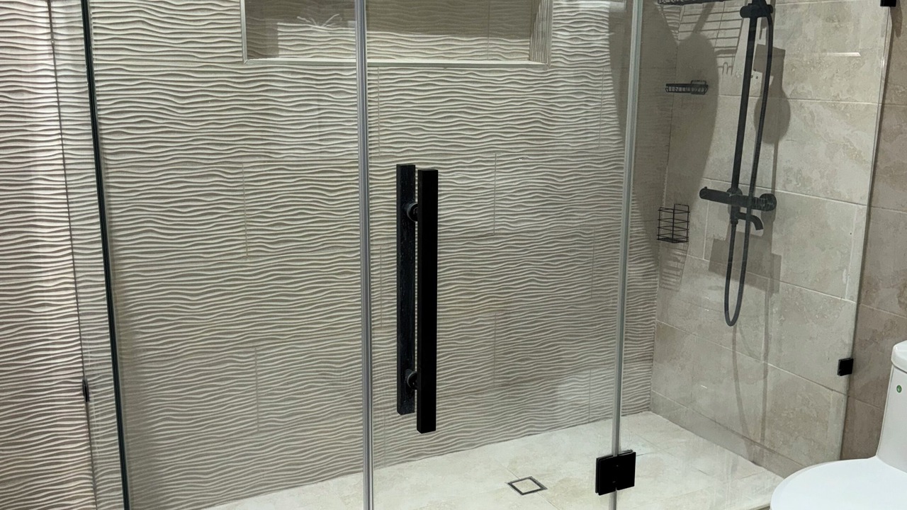 Photo of Bathroom in Hellshire
