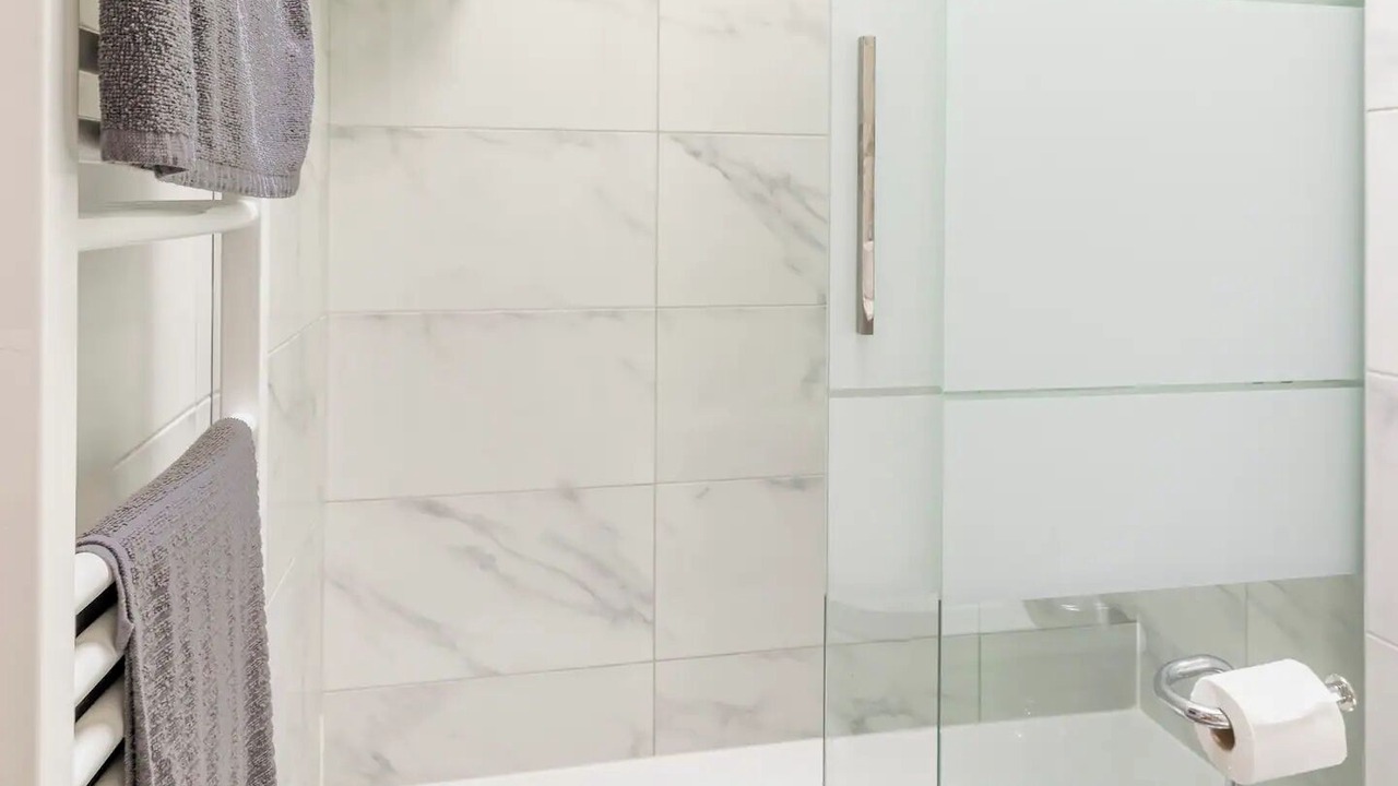 Photo of Bathroom in Porte-Dauphine