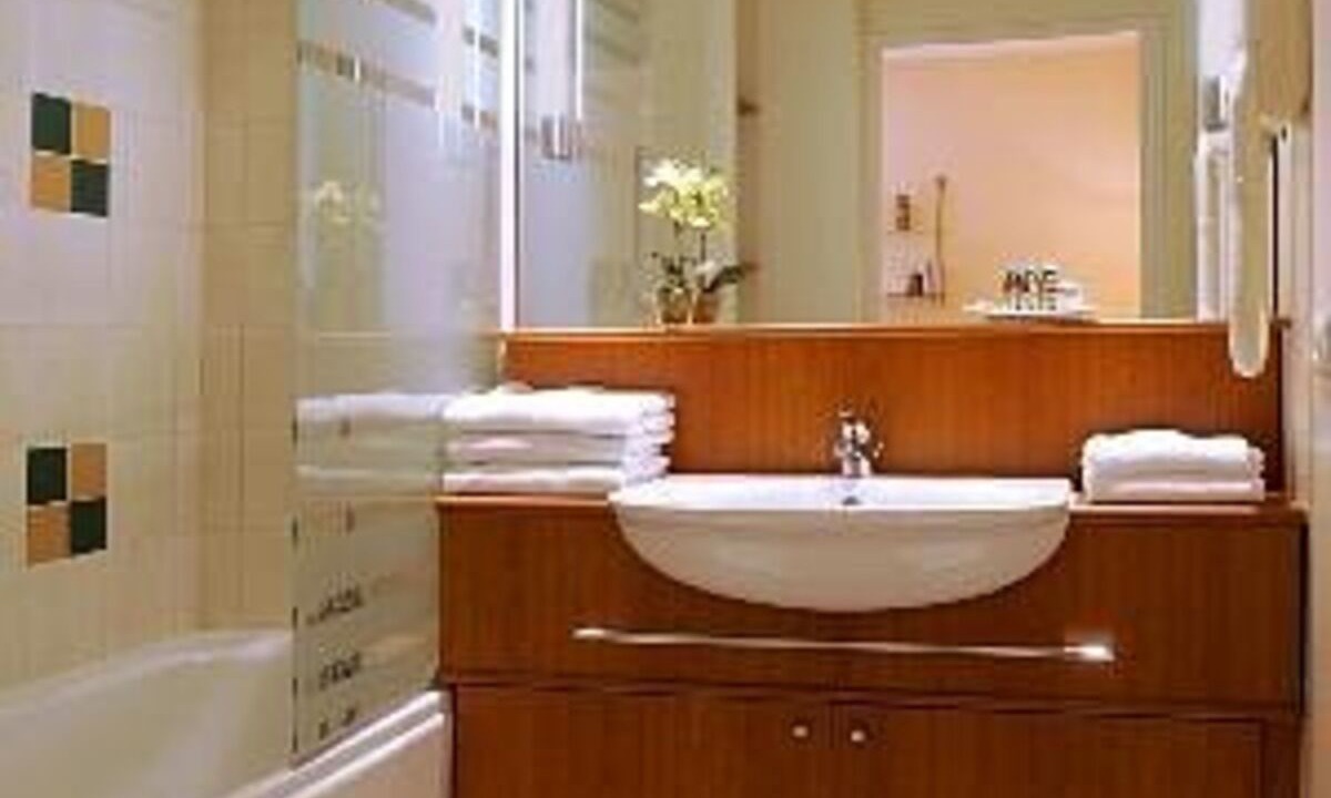 Photo of Bathroom in Montmartre