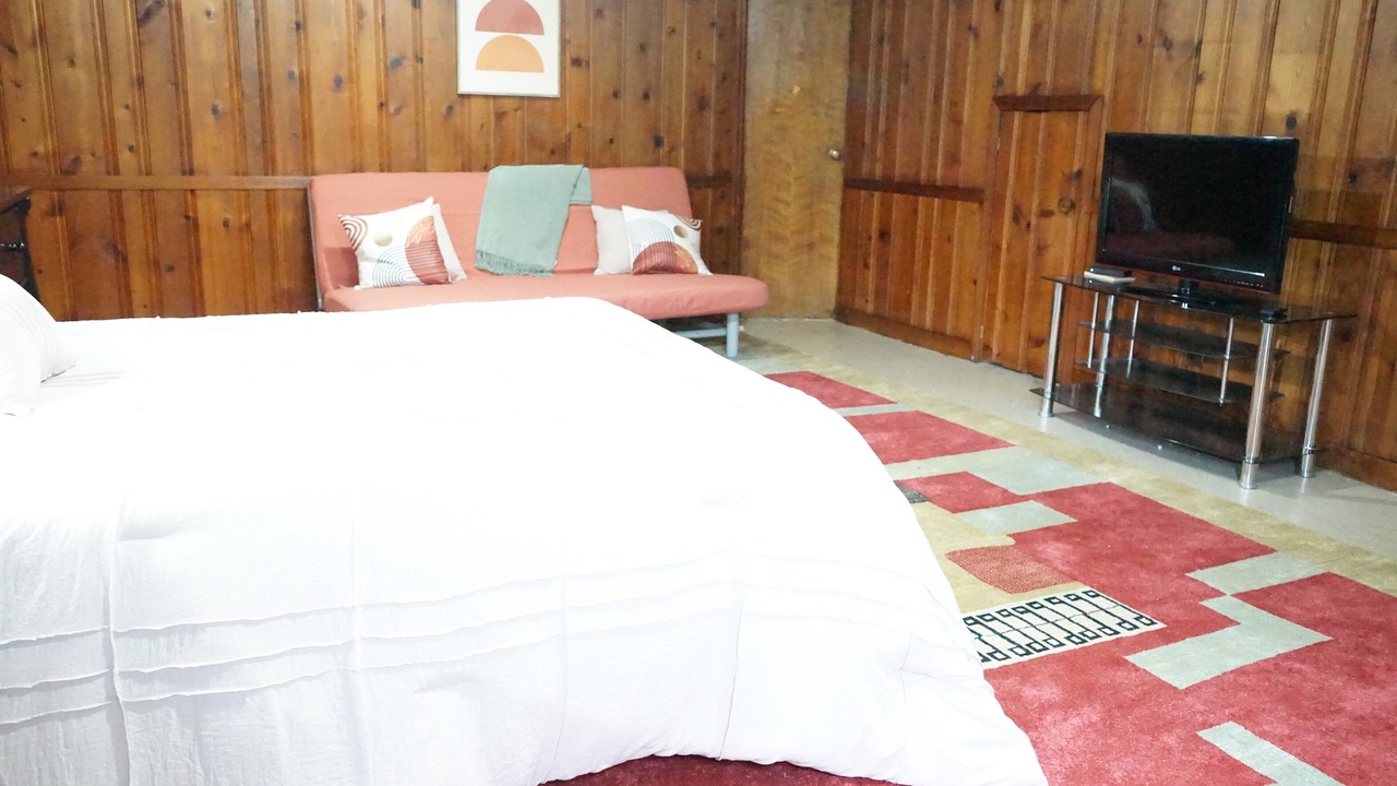 Photo of Bedroom in East Flatbush