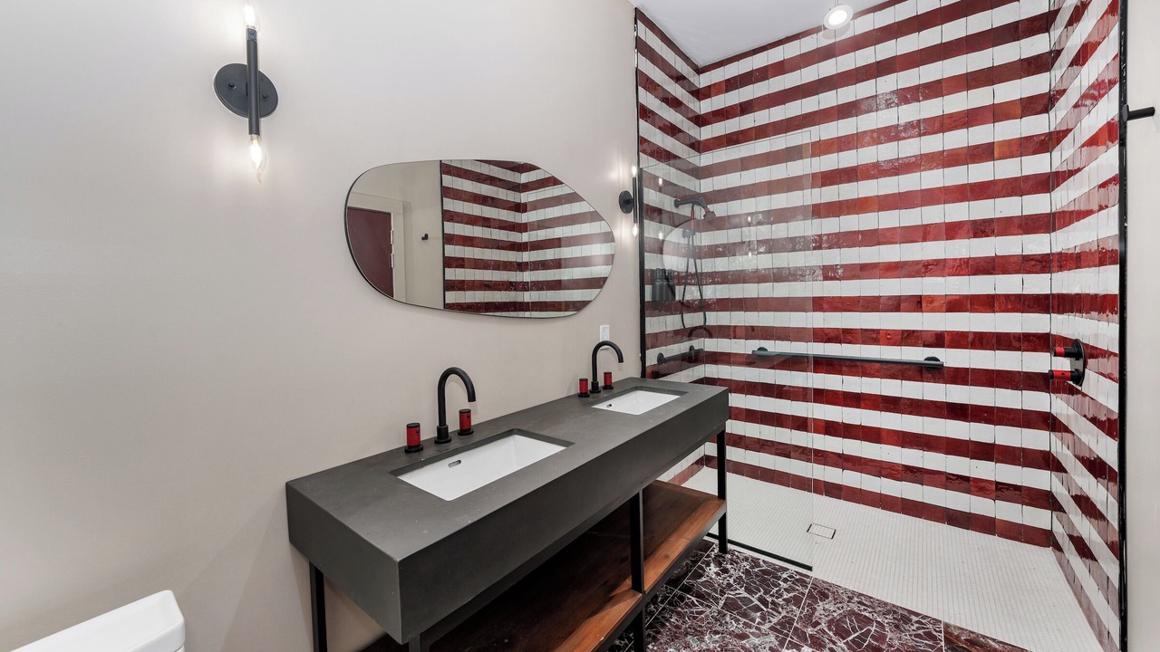 Photo of Bathroom in Midtown East
