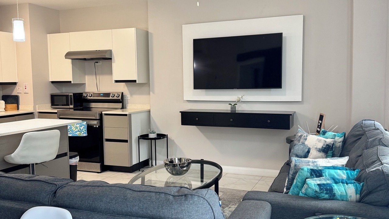 Photo of Livingroom in Beverly Hills