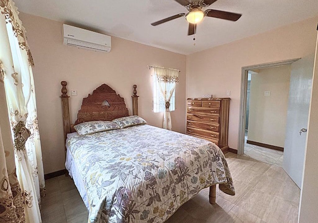 Photo of Bedroom in Mango Walk
