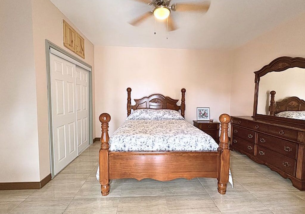 Photo of Bedroom in Mango Walk