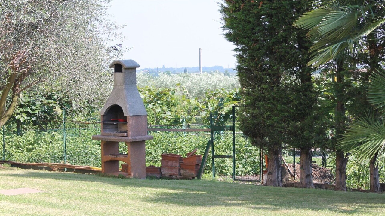 Photo of Outdoor in Cola