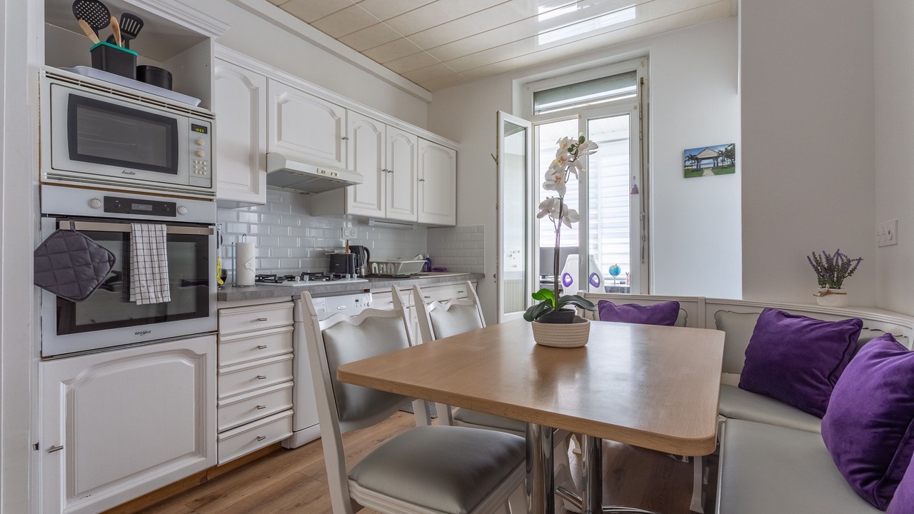 Photo of Kitchen in Villeneuve-le-Roi