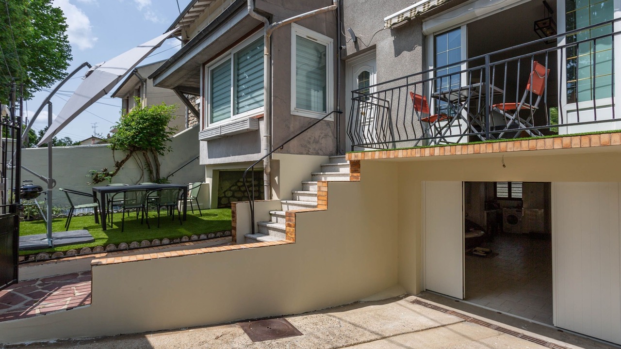 Photo of Outdoor in Villeneuve-le-Roi