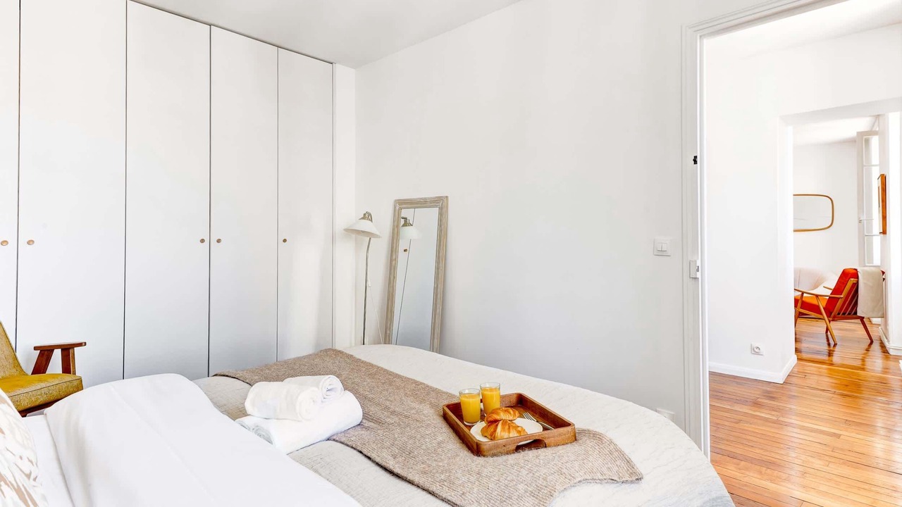 Photo of Bedroom in 9th Arrondissement