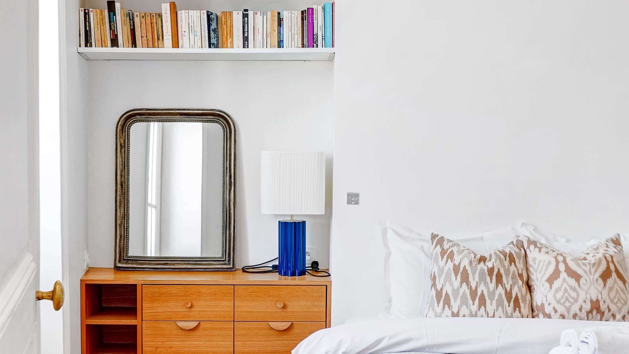 Photo of Bedroom in 9th Arrondissement