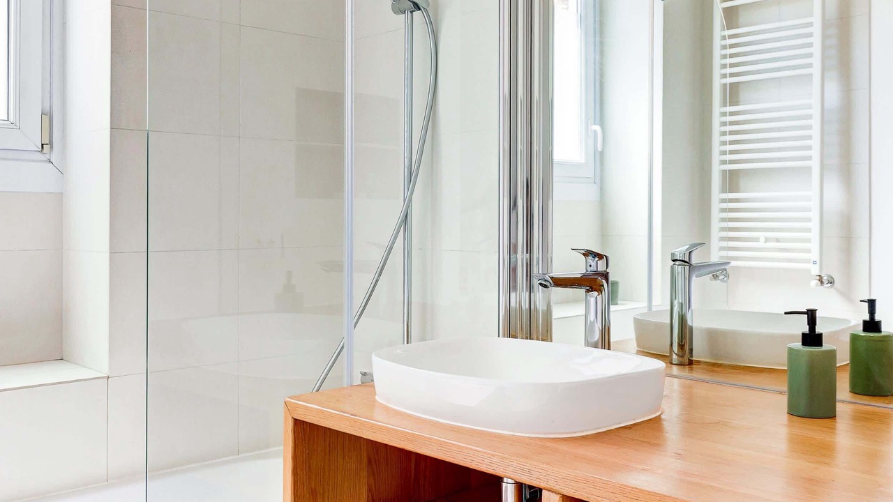 Photo of Bathroom in 9th Arrondissement