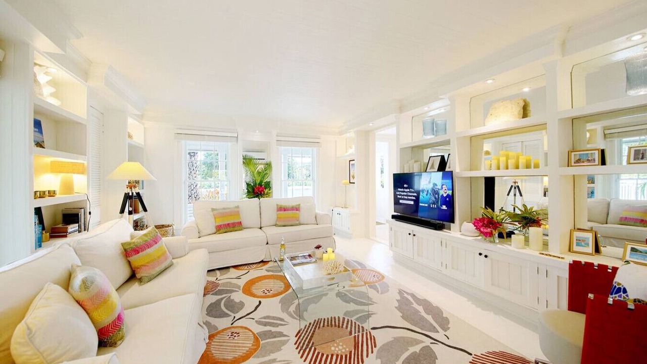 Photo of Livingroom in Governor's Harbour