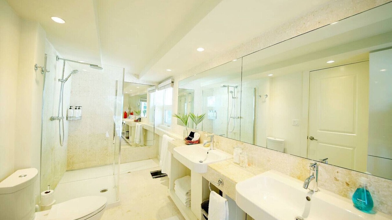 Photo of Bathroom in Governor's Harbour