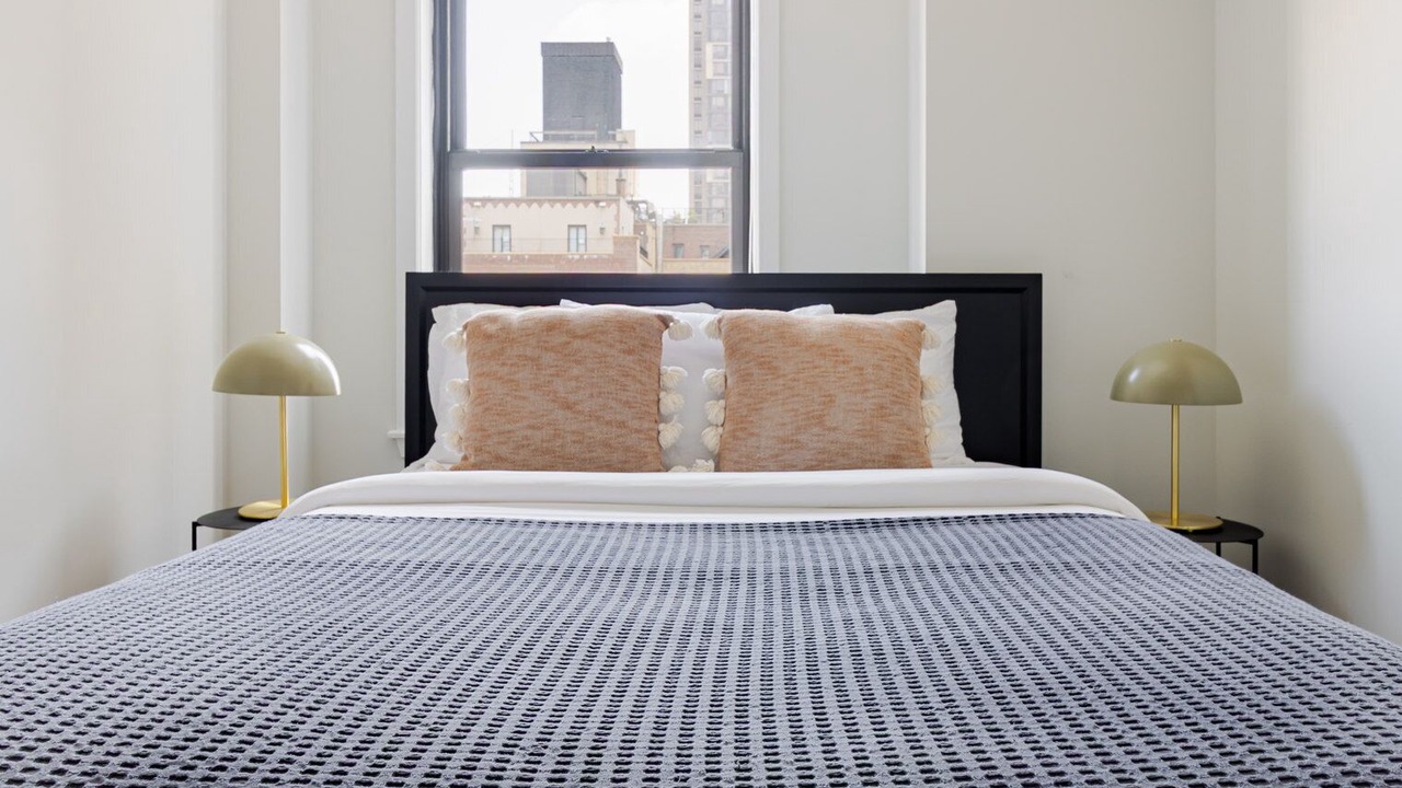 Photo of Bedroom in Sutton Place