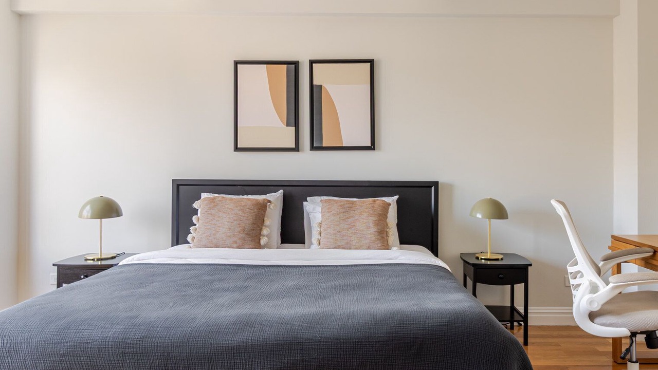 Photo of Bedroom in Sutton Place