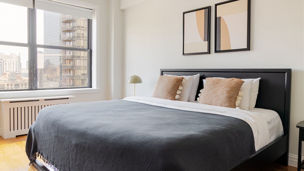 Photo of Bedroom in Sutton Place