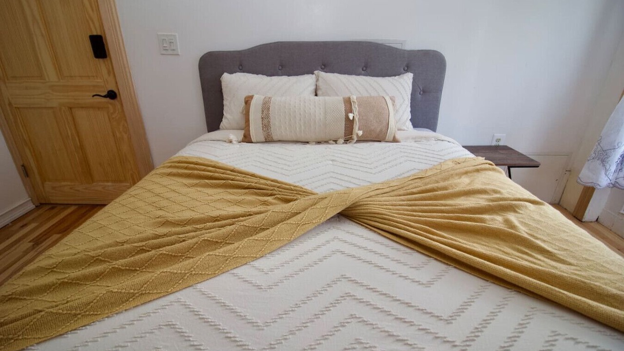 Photo of Bedroom in Bedford-Stuyvesant