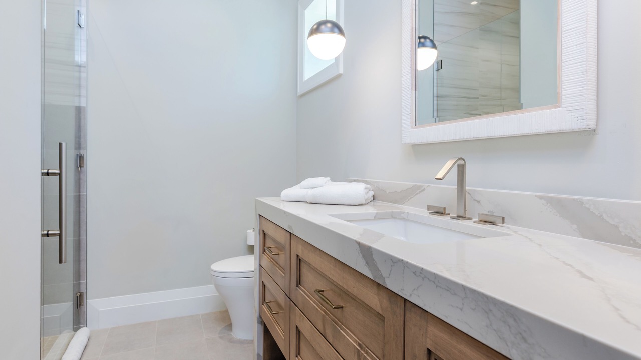 Photo of Bathroom in Staniel Cay