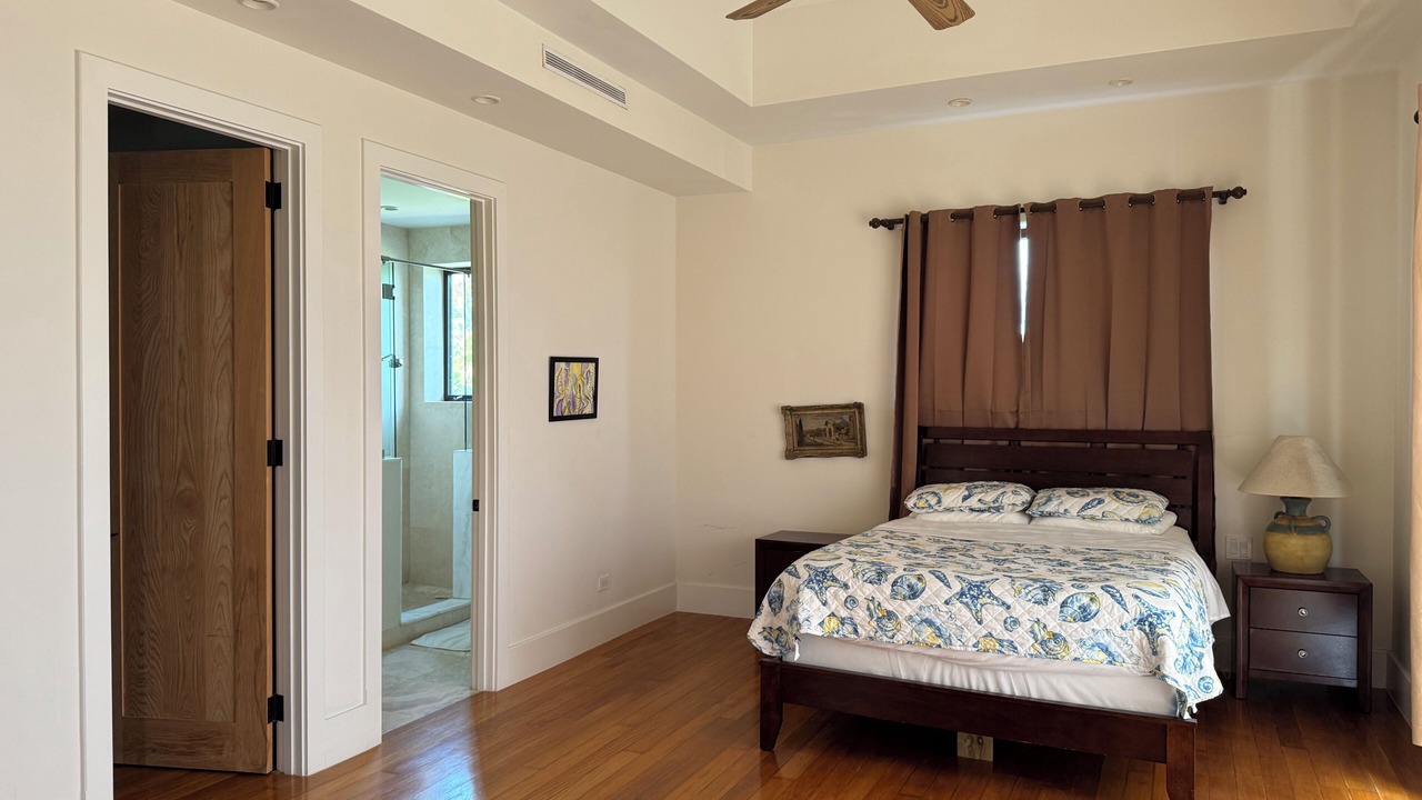 Photo of Bedroom in Gambier