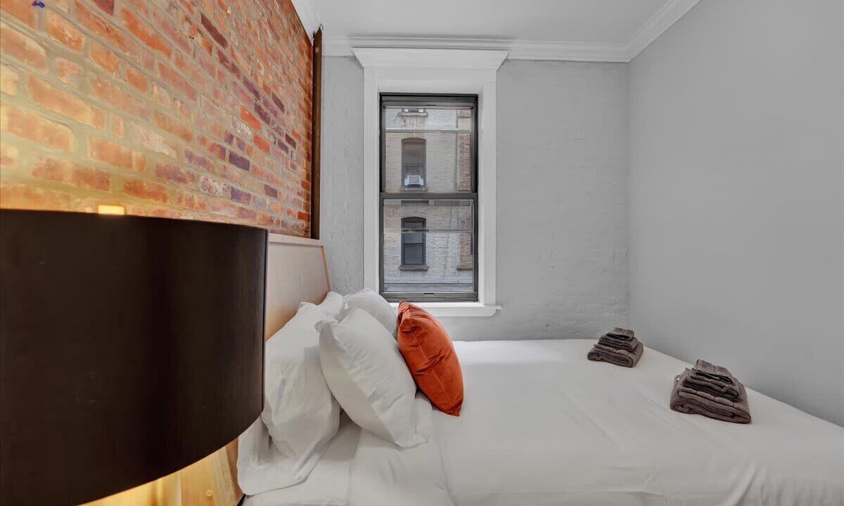 Photo of Bedroom in Gramercy