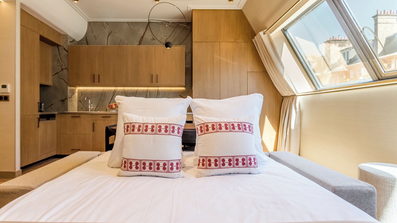 Photo of Bedroom in Grenelle