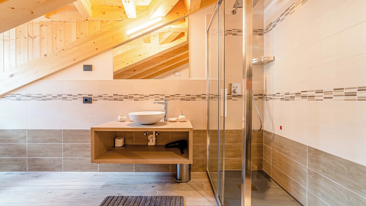 Photo of Bathroom in Livinallongo del Col di Lana