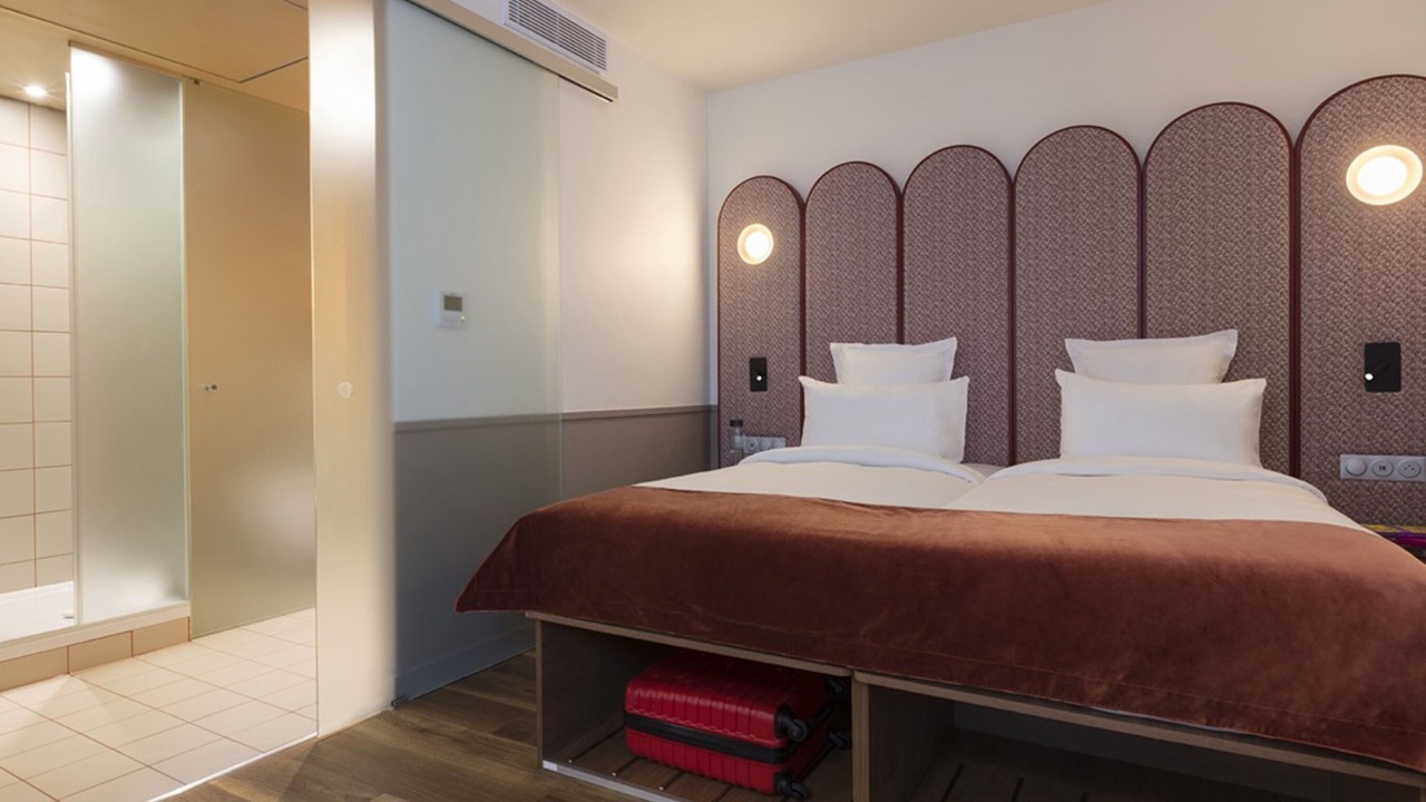 Photo of Bedroom in 20th Arrondissement