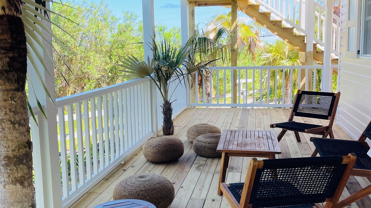 Photo of Patio Balcony in North Palmetto Point