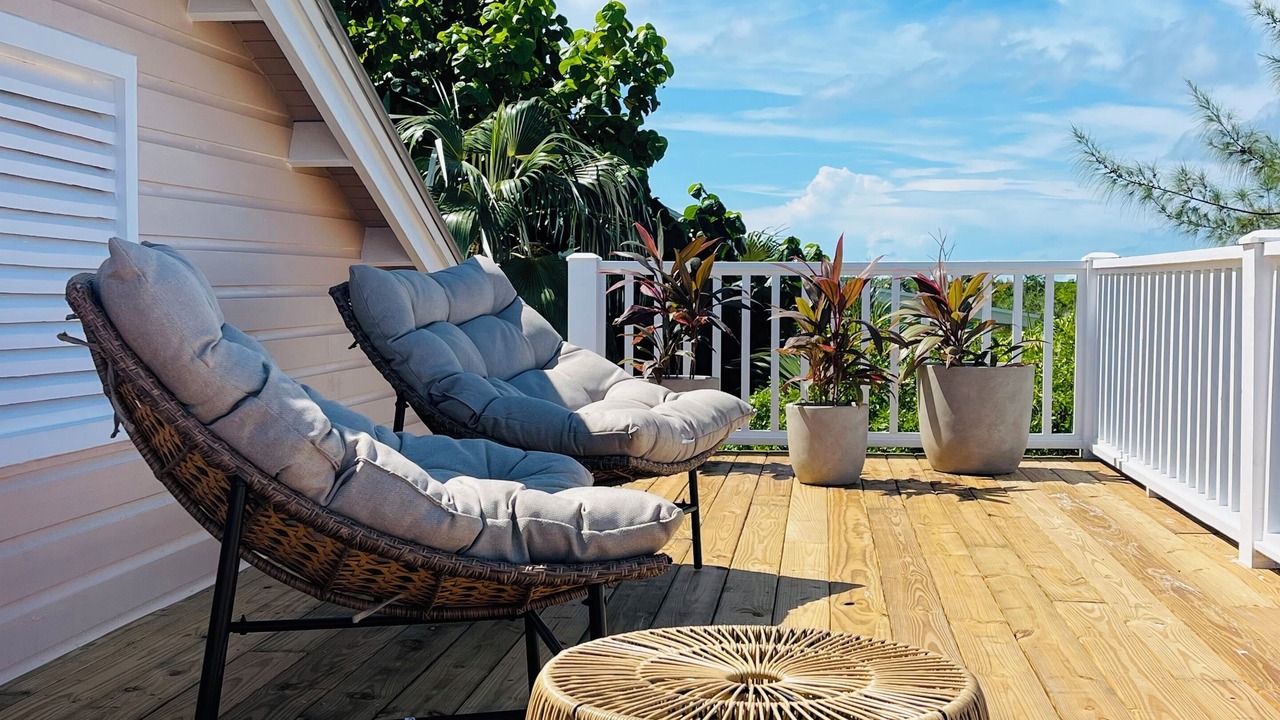 Photo of Patio Balcony in North Palmetto Point
