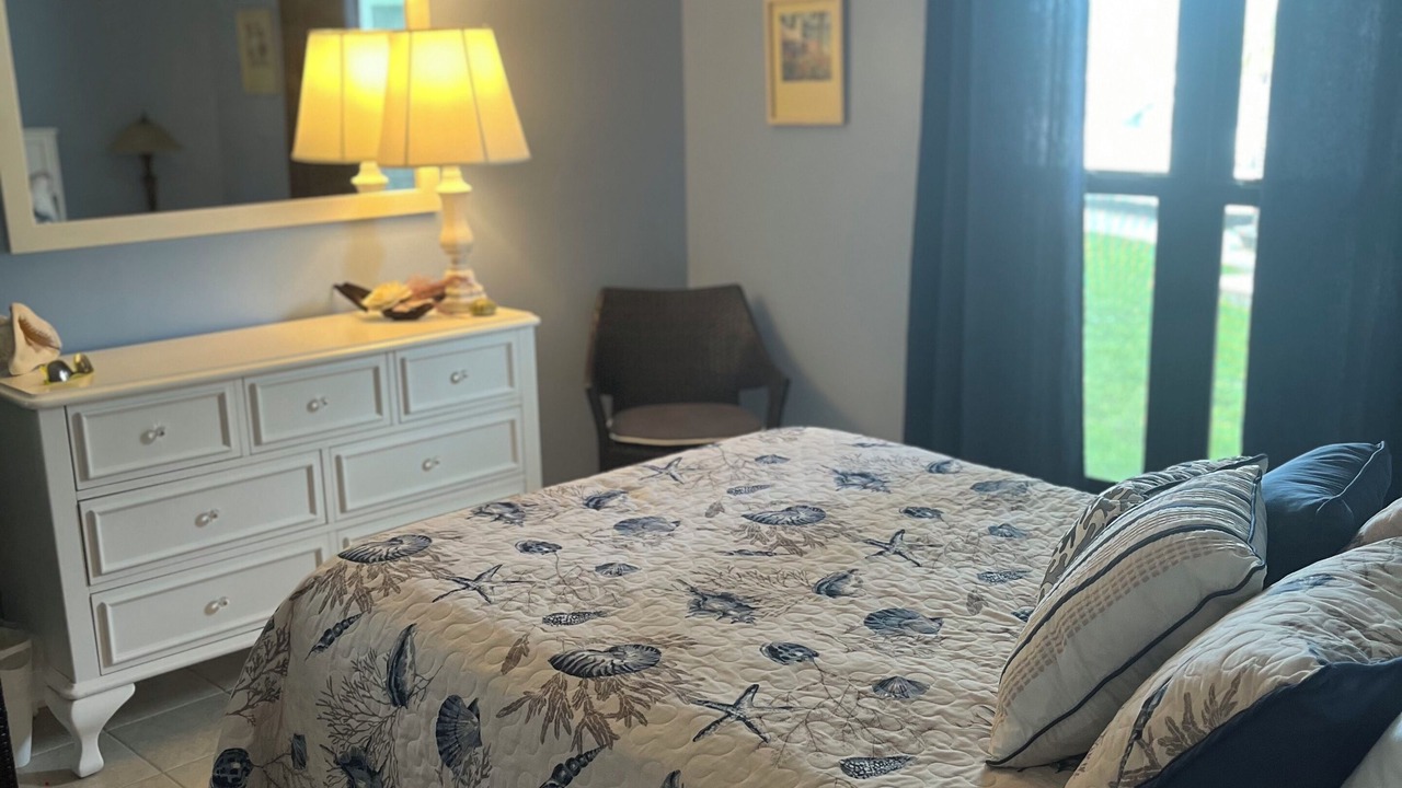 Photo of Bedroom in Treasure Cay