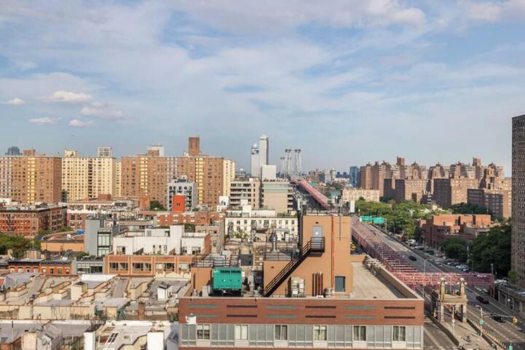 Photo of Others in Lower East Side