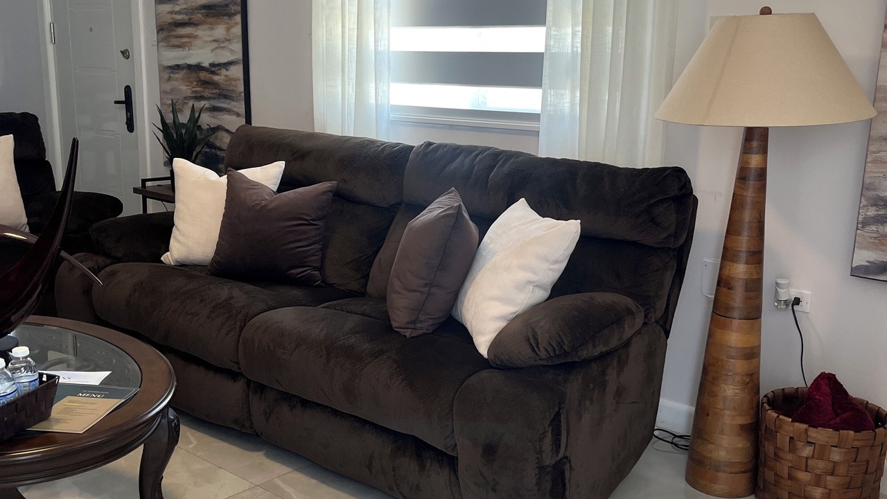 Photo of Livingroom in Portmore
