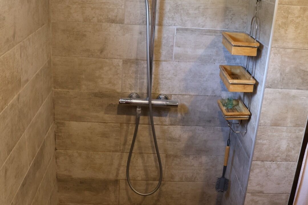 Photo of Bathroom in Villeneuve-Saint-Georges