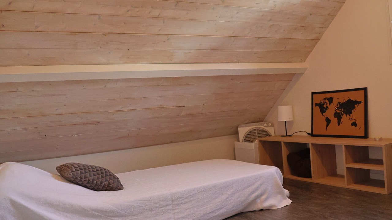 Photo of Bedroom in Villeneuve-Saint-Georges