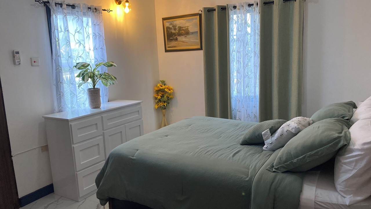 Photo of Bedroom in Caribbean Estates