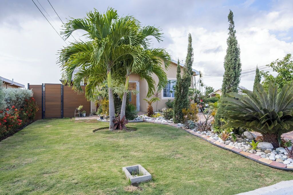 Photo of Outdoor in Caribbean Estates