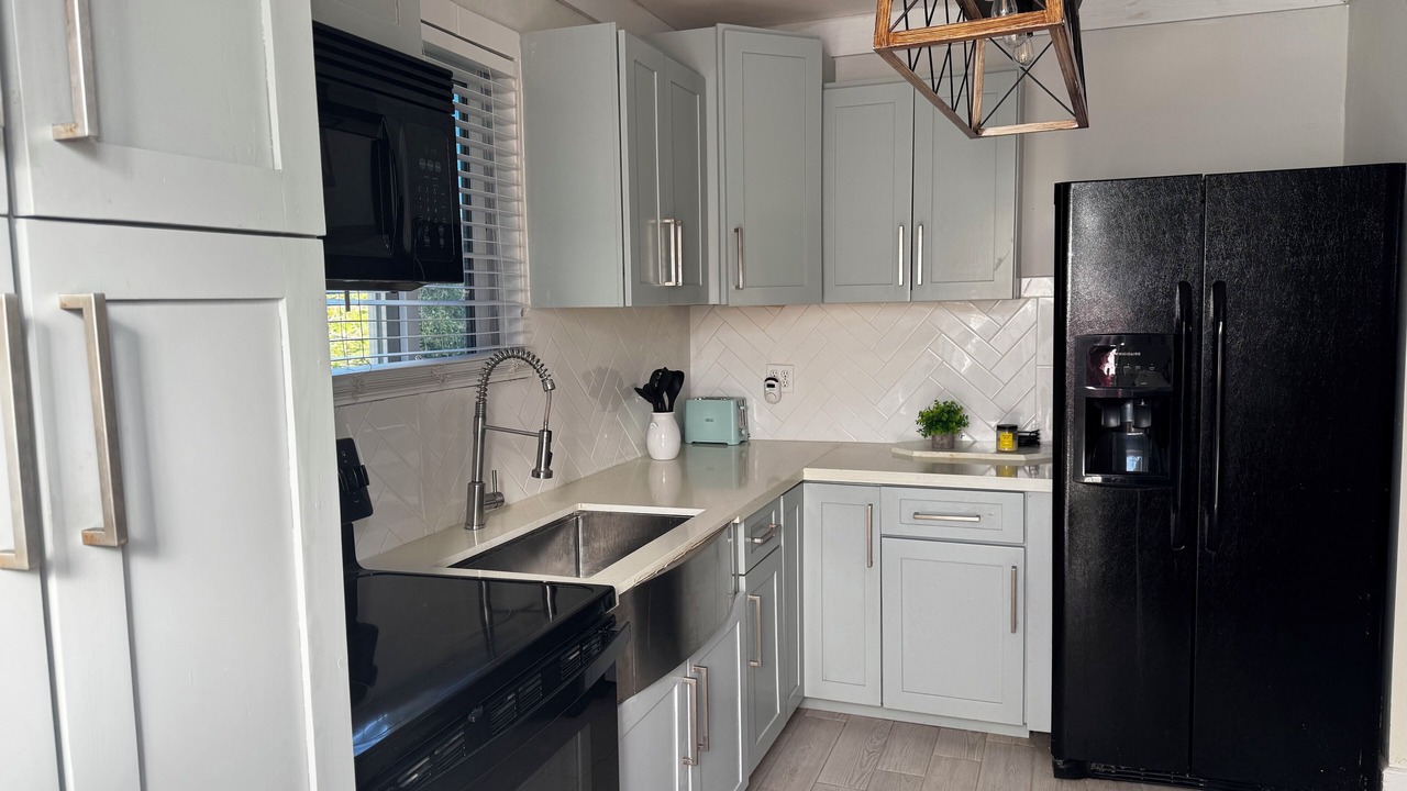 Photo of Kitchen in Tar Bay