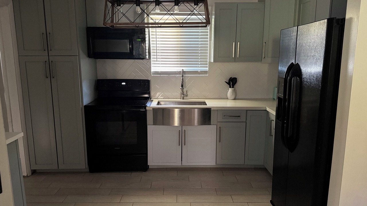 Photo of Kitchen in Tar Bay