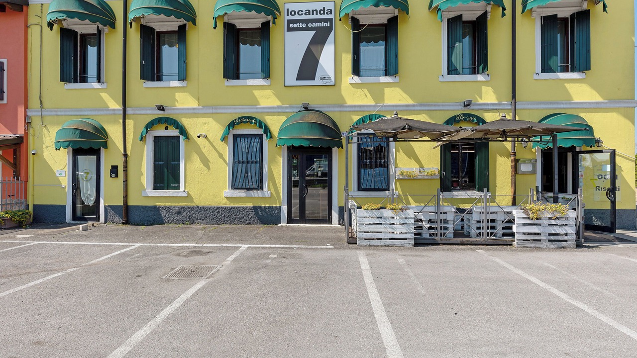 Photo of Outdoor in Sud