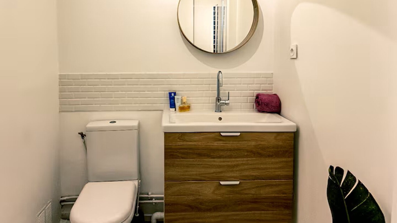 Photo of Bathroom in Petit-Ivry