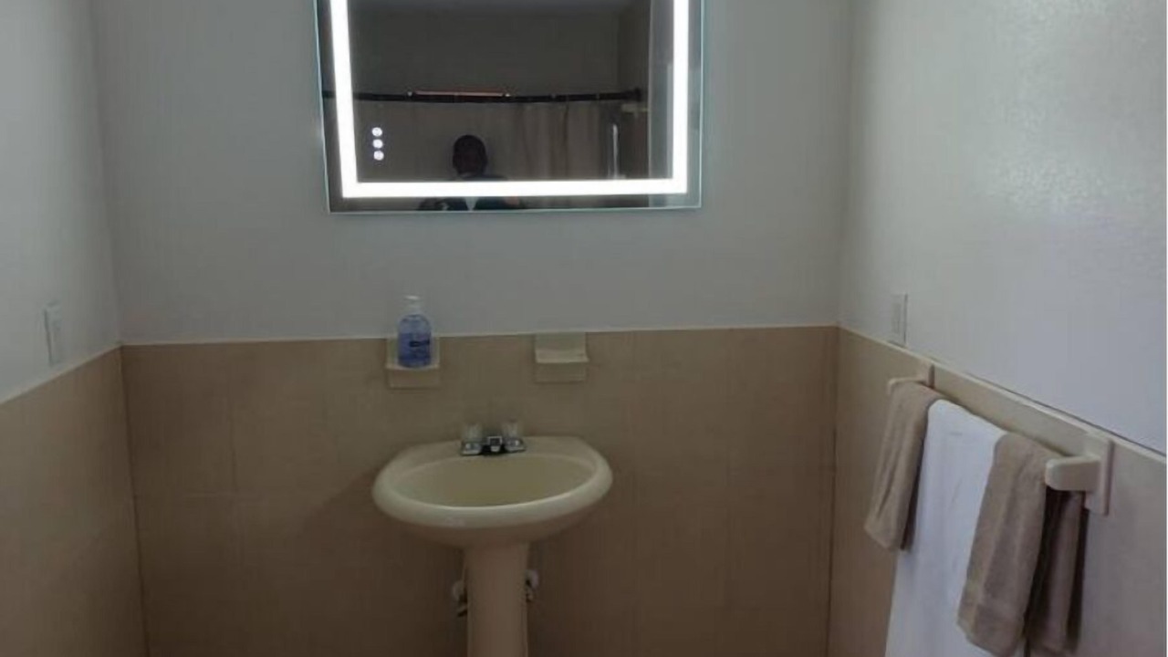 Photo of Bathroom in Regency Park