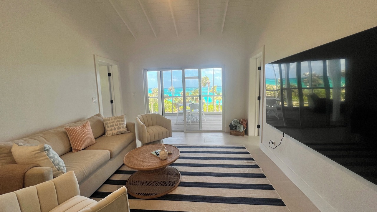Photo of Livingroom in North Palmetto Point