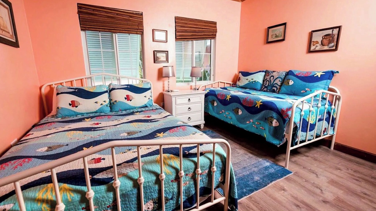 Photo of Bedroom in Spanish Wells