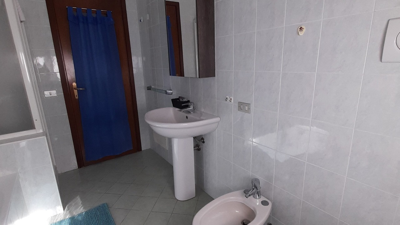 Photo of Bathroom in Sandra