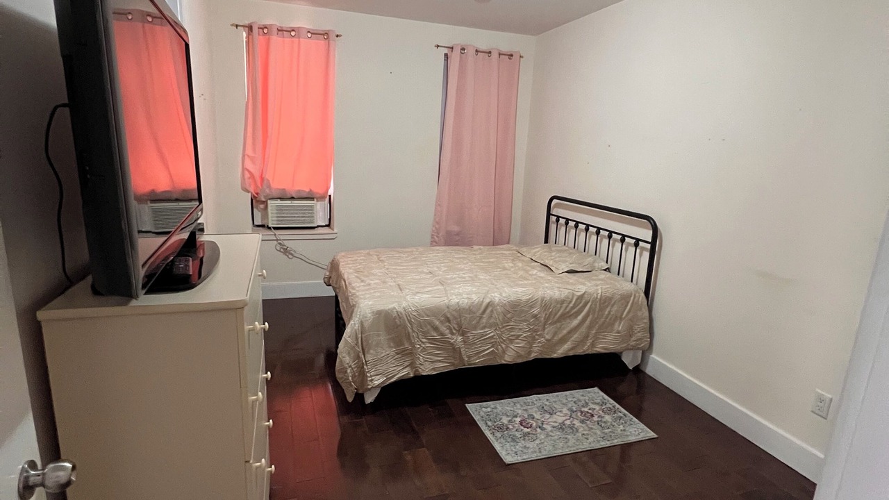 Photo of Bedroom in Washington Heights