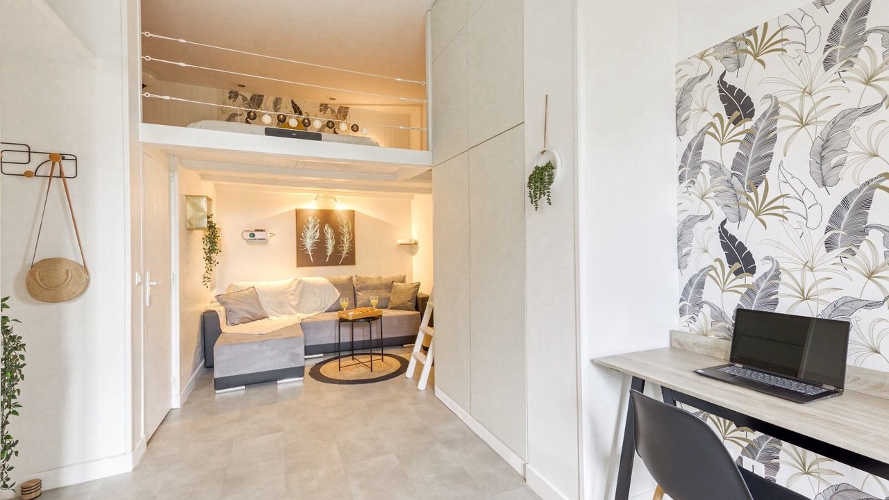 Photo of Livingroom in Cachan