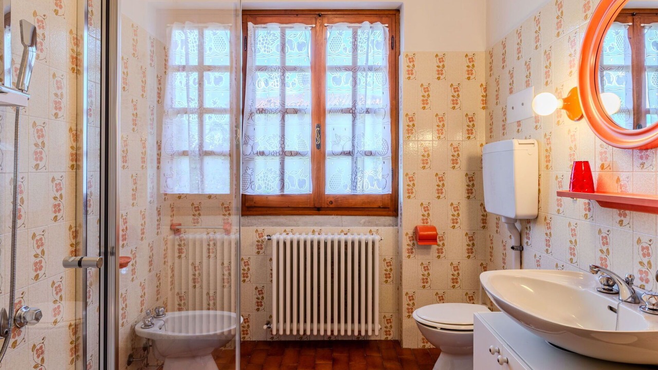 Photo of Bathroom in Malcesine